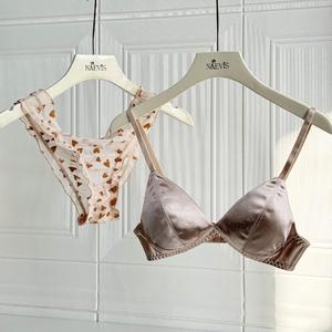 Conjunto de lencería sexy de encaje bordado para mujer, sin forro, de talle bajo, tipo bikini - Product Image 5