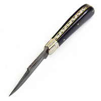 Couteau pliant artisanal en acier Damas, manche en Micarta, logo personnalisé OEM, outil de chasse extérieur de haute qualité