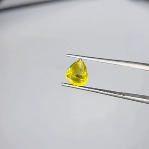 Zafiro Amarillo Natural de Grado AAA, Corte Pera, 1.44ct, Certificado IGI para Joyería - Product Image 6