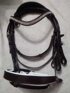 ม้ากระโดดบังเหียนอังกฤษกับคริสตัลเพชรมากขึ้น - Product Image 1