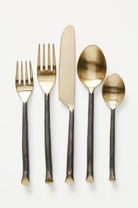Juego de Cubiertos de Lujo en Acero Inoxidable con Acabado Dorado, Cuchara, Tenedor y Cuchillo para Postre, Colección de Vajilla de Alta Gama - Product Image 4
