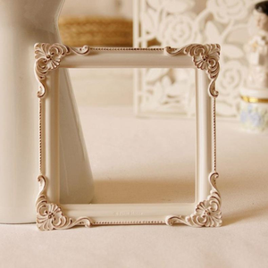 Mini Marcos de Resina para Fotos, Adorno para el Hogar, Espejo, Cuadro Retro Dorado, Decoración para Habitación de Juguetes - Product Image 6