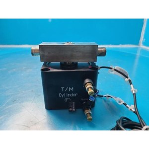 Cilindro de sujeción Lam Research 2300 Exelan Flex45 T/M 2, Cilindro de sujeción 2300 Exelan Flex45 T/M 2 usado tal como está, Legacy Semiconductor E - Product Image 1