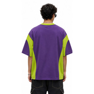 Camiseta Oversize con Bloques de Color, Ribete en Contraste Morado y Verde, Cuello Redondo, Manga Corta, Diseño Casual con Estampado de Letras y Relieve - Product Image 4