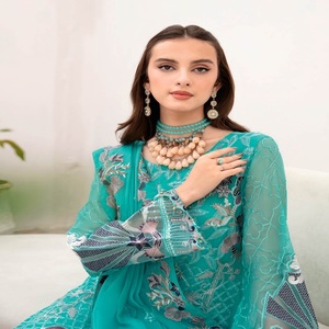 Soldes Exceptionnelles : Ensemble Shalwar Kameez Dupatta en Chiffon de Luxe Indien et Pakistanais, Broderie Lourde, Tenue de Soirée pour Femme, Vente en Gros Ramsha - Product Image 2