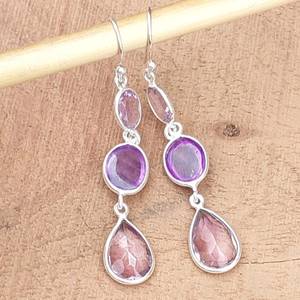 Pendientes de Amatista Hechos a Mano, Plata de Ley, Forma de Pera, Joyería de Piedras Preciosas, Fabricante Mayorista, Exportación India, Nikhil Gems NG-033 - Product Image 3