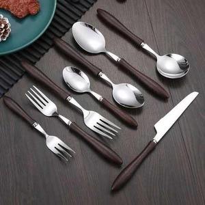 Ensemble de couverts en acier inoxydable avec manche en bois de qualité supérieure, cuillère et fourchette, vaisselle moderne pour hôtel, restaurant, maison - Product Image 3