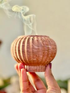 Classic Arabic Mabkhara Mango Wood Bakhoor Burner with Carved Design Charcoal Holder Luxury Home Fragrance Accessory - Product Image 1