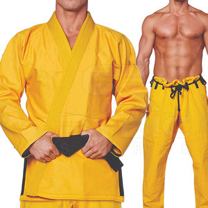 Combinaison de Jiu-Jitsu Brésilien au design simple et minimaliste, en matériau durable et respirant, pour l'entraînement aux arts martiaux, adaptée aux professionnels. - Product Image 6