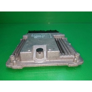 ECUs y Módulos de Computación Usados para Carnaval 391002F050 - Product Image 6
