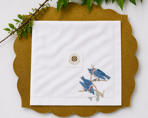 Par de pájaros, una composición animada que ilumina las reuniones y las comidas. - Product Image 1