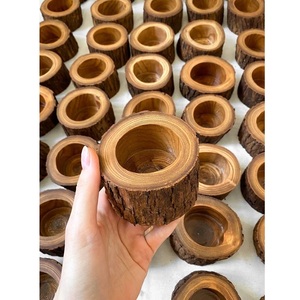 Porte-bougie rond en bois naturel fait main avec fleurs séchées pour la décoration de la maison - Product Image 6