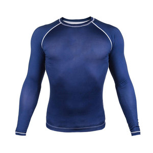 Vente flash : T-shirt de compression à manches longues personnalisé, à séchage rapide, pour la gym, le BJJ, le MMA et l'entraînement physique - Product Image 1