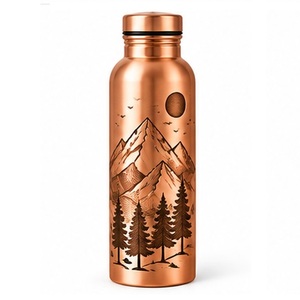 Botella de Agua Vintage de Cobre con Patrón Floral Grabado, Frasco Metálico Portátil - Product Image 6