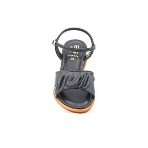 Sandalia de tacón formal negra FR4874 - Product Image 1