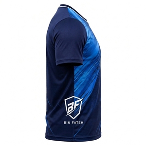 T-shirt en polyester pour homme, col rond, léger et doux, pour usage quotidien, sublimation, matière vierge, haute qualité OEM. - Product Image 6