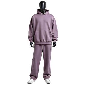 Survêtements personnalisés pour hommes Survêtements personnalisés respirants de dernière conception Survêtements de sport en matériaux organiques de haute qualité pour hommes - Product Image 1