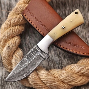 Couteau de chasse, de camping et de bushcraft à lame fixe en acier Damas forgé sur mesure avec manche en os, vente en gros OEM - Product Image 4