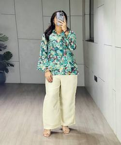 Conjunto de Top y Pantalón Palazzo de Algodón Cambray Estampado con Detalles en Foil y Dorado en la Parte Posterior, para Uso Diario, Precio al por Mayor, Prenda Étnica RAMA - Product Image 3