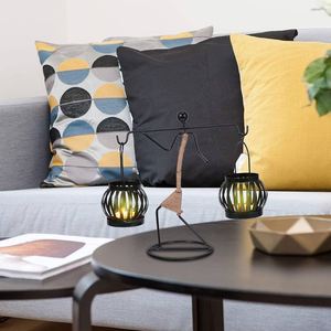 Portavelas de Hierro Negro Hecho a Mano con Detalles de Cuerda, Diseño de Unicornio, Duradero y Natural, para Decoración del Hogar, Pascua/Boda - Product Image 2