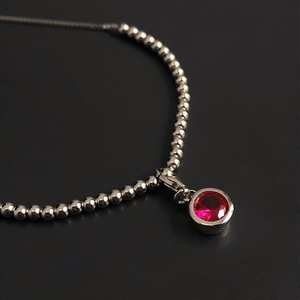 Pulsera con dijes de piedra de nacimiento de plata de ley con rubí, piedra de nacimiento de julio, regalo para mujer - Product Image 1