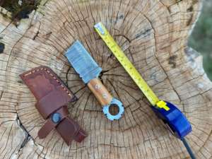 Cuchillo de caza y desollado de hoja fija de acero de Damasco con varios materiales de mango, personalizable OEM, cuchillos de filo recto - Product Image 4