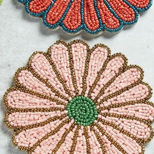 Sous-verres brodés à la main avec perles pour une belle décoration de table, ensemble de sous-verres décoratifs brodés avec perles de qualité supérieure pour la maison et - Product Image 2