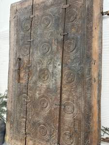 Authentique panneau de porte tribal indien du XIXe siècle, sculpté à la main en bois, Orissa, exquis, rustique, antique, pour la maison, le bureau, la salle à manger - Product Image 4