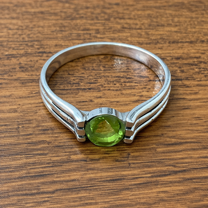 <b>Peridot</b> gemstone 925 sterling silver handmade <b>ring</b> minimalist silver <b>ring</b> lightweight unisex silver jewelry everyday wear - Product Image 1