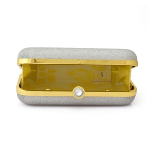 Pochette de soirée tendance en argent brillant, sac à main de créateur avec chaîne amovible pour femmes - Product Image 2