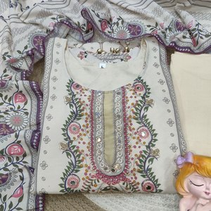 Ready Made Women's 3-Piece Muslin Salwar Kameez Set Anarkali <b>Kurta</b> Pant Long <b>Dress</b> Traditional Diwali Vibrant Floral Prints - Product Image 2