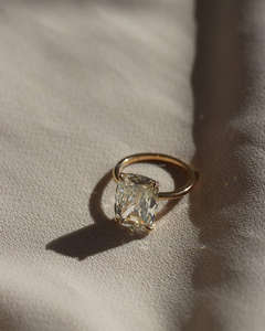 Anillo de Compromiso/Boda de Diamante Corte Radiante de Oro Amarillo de 14K con Certificación IGI/GIA, Joyería Fina de Perlas para Fiestas de Mujeres - Product Image 2