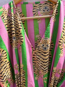 Women's Tiger Print V Neck Loose Midi Dress Short Sleeve <b>Wrap</b> Tie Casual Summer <b>Beach</b> Cover-Up Woven Polyester Dress - Product Image 3