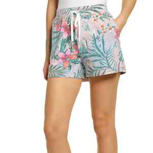 Short décontracté pour femme, style safari, tons terreux, poches pratiques, tissu robuste pour l'extérieur, esprit aventureux, équipement de mode, sublimation - Product Image 2