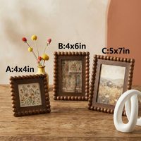 Marco de Fotos de Madera Vintage con Cuentas, Estilo Rústico en Nogal, Se Vende Individualmente o en Conjunto de 3, Decoración Neutral Cálida Estilo Granja