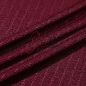 ชุดฟุตบอลสั่งทำคุณภาพสูง แห้งเร็ว ระบายอากาศได้ดี - Product Image 5