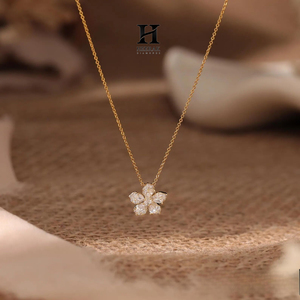 Collier élégant en or 14 carats avec pendentif floral en diamant, bijoux fins minimalistes pour femmes - Product Image 6