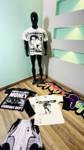 เสื้อยืดแขนยาวผู้ชายแบบสวมใส่สบาย ระบายอากาศได้ดี พิมพ์ลายแบบซับลิเมชั่น ขายส่ง เสื้อผ้าสตรีทแวร์ทรงหลวม เสื้อแขนยาวดีไซน์เนอร์สำหรับผู้ชาย - Product Image 6