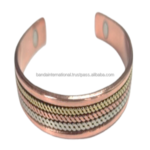 Bracelet en cuivre pur, magnifique, finition polie, pour femmes, bijou de mode en métal et article cadeau. - Product Image 5