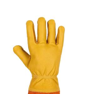 Guantes de Soldadura TIG de Cuero Resistentes al Calor, con Puño de Seguridad Antideslizante y Duradero, Hechos en Pakistán con Cuero de Vaca - Product Image 4