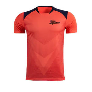 Camiseta de fútbol con logo personalizado disponible en múltiples tallas y colores, perfecta para escuelas, clubes y equipos profesionales. - Product Image 1