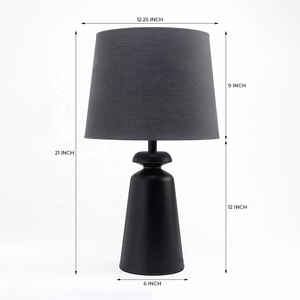 Lámpara de Mesa Metálica Noir Monarch con Acabado Negro Mate, Pantalla de Tela, Base de Hierro Resistente, Iluminación Ambiental Cálida, Decoración para el Hogar - Product Image 4