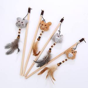 Divertido Juguete Interactivo Ecológico de Plumas para Gatos con Varita de Madera Natural para Gatos - Product Image 2
