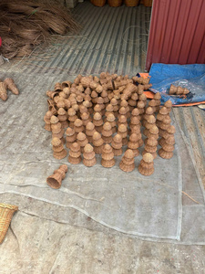 Fournisseur Vietnamien d'Artisanat en Rotin, Arbre de Noël Classique pour l'Intérieur, Décoration de Fêtes Écologique et Durable, Prix Abordable - Product Image 4