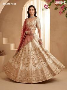 Colección de Lehenga-Choli de Seda Tradicional India para Bodas, con Bordado de Cristal, Zari y Lentejuelas, Moda Femenina - Product Image 5