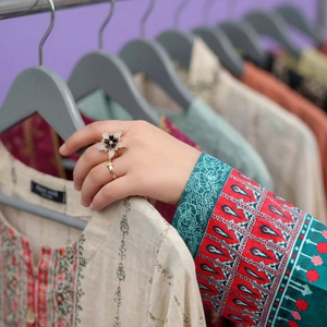 Ensemble de 3 pièces pour femmes pakistanaises, tenue brodée de luxe, vente en gros, sur mesure, 2026, à vendre - Product Image 5