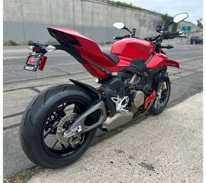 Ducati Streetfighter V4 2026 de qualité supérieure, nouvelle moto de rue - Product Image 3