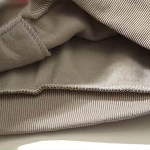 Sweat-shirts à capuche professionnels personnalisés en polyester/coton respirant 300g pour l'hiver, avec impression en relief, de haute qualité, pour sweats à capuche zippés - Product Image 4
