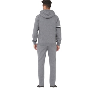 Survêtement gris à capuche pour homme, sweat-shirt zippé avec poches latérales, vêtements de sport décontractés, tenue d'automne, coupe classique, motif uni - Product Image 3