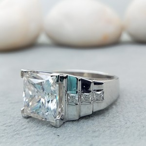Anillo de Compromiso y Boda D'VINS JEWELS con Forma de Princesa, Corte Brillante, Color D, Chapado en Oro Rosa, Cultivado en Laboratorio - Product Image 2